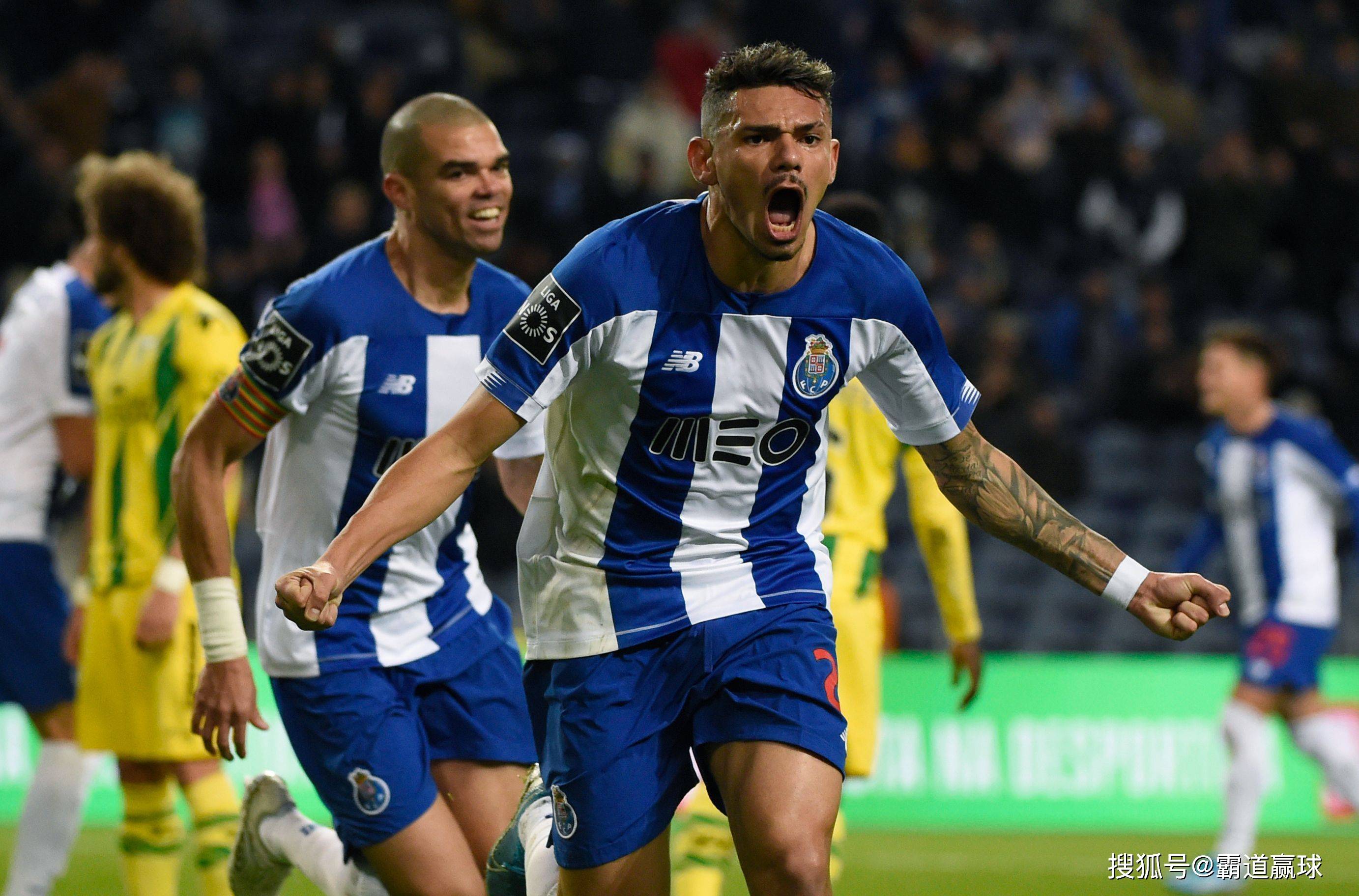 米乐官网首页包含赛地聚焦——葡超赛后热度飙升；阿贾克斯遗憾出局；震撼外界；临场指挥获称赞的词条