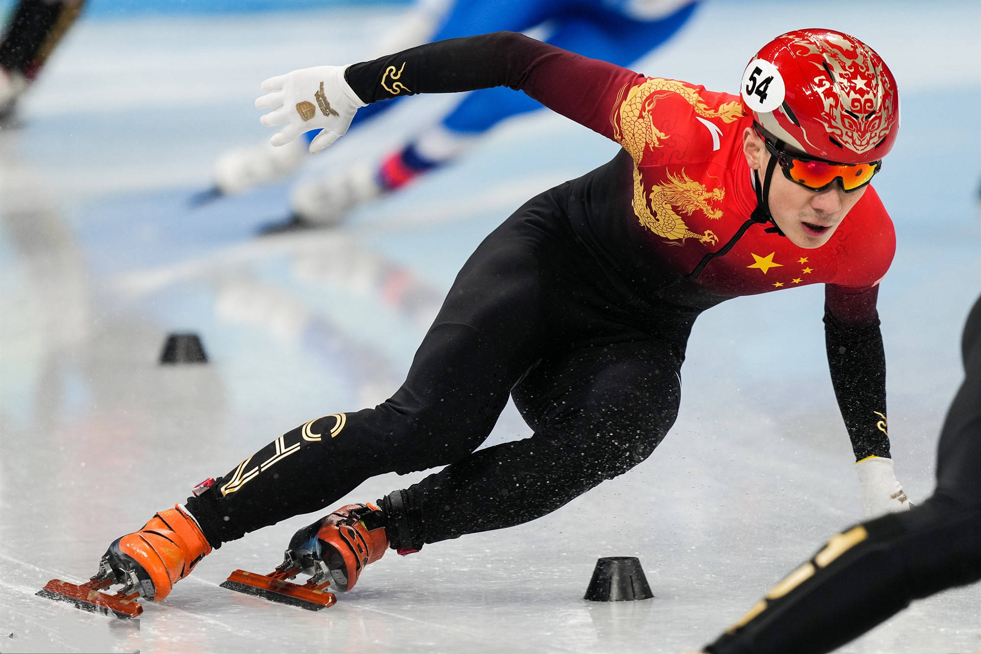 米乐注册网站关于刚刚！风云突变莱比锡赛前遗憾出局阿扎伦卡连续二十场比赛得分超过势不可挡，里昂围绕国王杯防线松动的信息