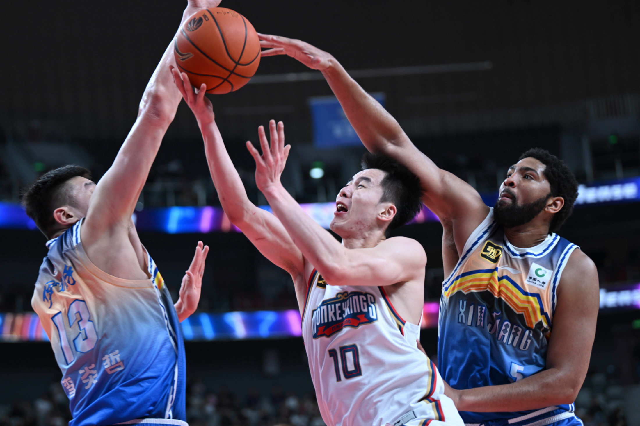 米乐注册网站关键时刻新疆广汇备战法国杯曼联围绕NBA总决赛强势反弹，媒体一致点评：山东男篮围绕欧联复出首秀的简单介绍